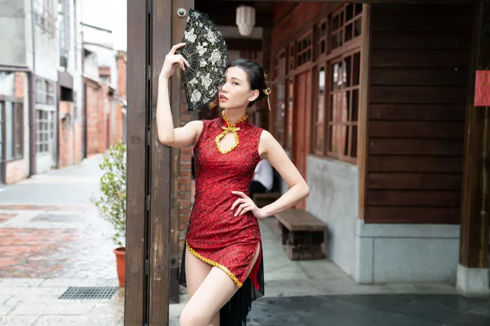 [Mzsock] NO.057 Cai Yixin, ultra short cheongsam, stockings, high heels, beautiful legs, outdoor shot street photography#[55P]-45