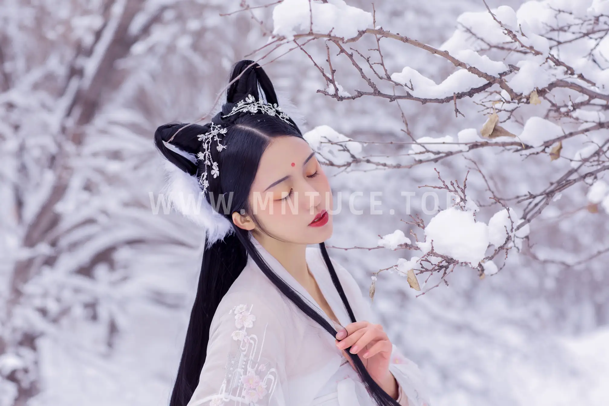 [YITUYU] 2022.07.29 Vol.1576 – Snow Fox mu hibiscus cutie#[30P]-18